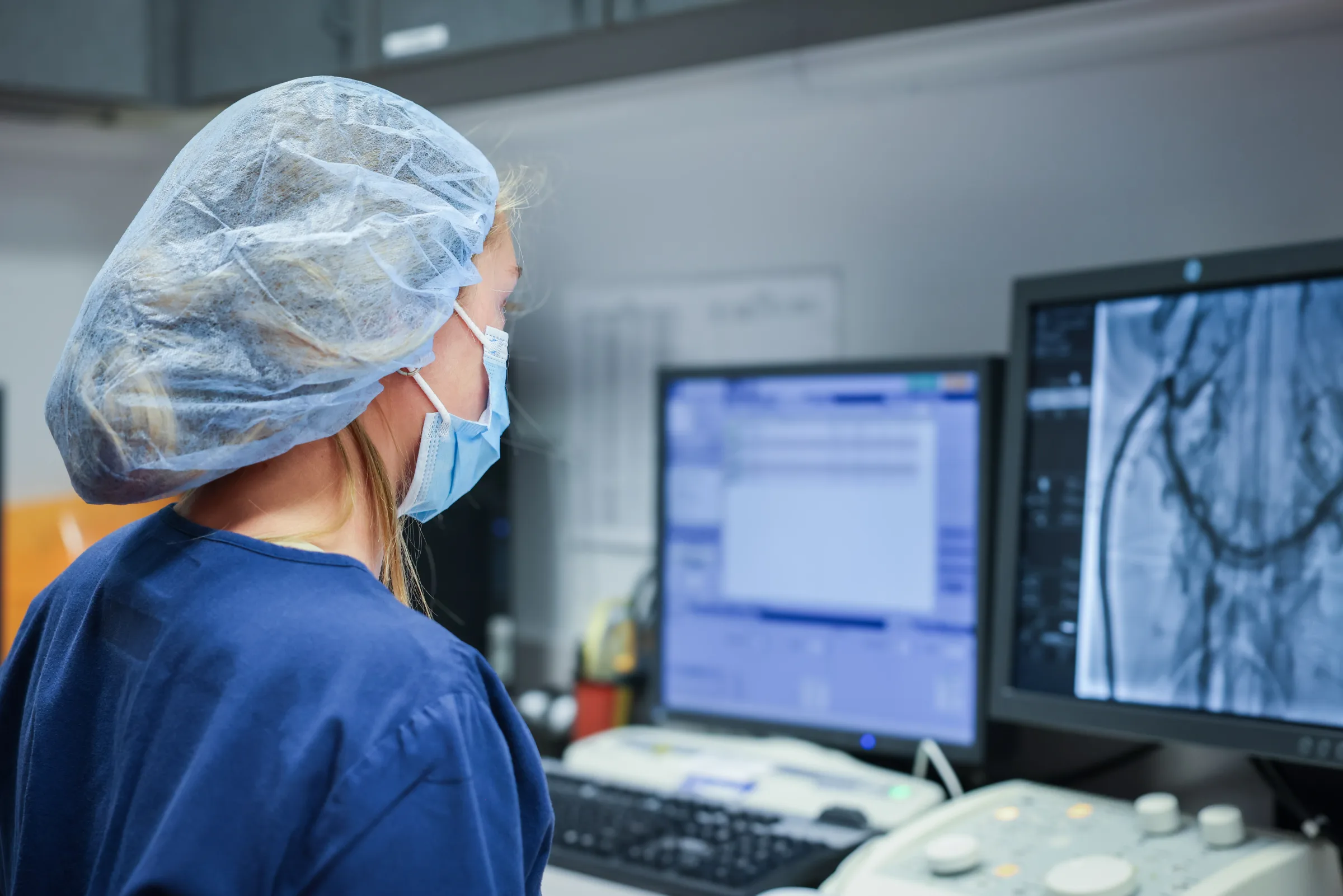 Coronary vascular device testing with drug-eluting stent validation equipment